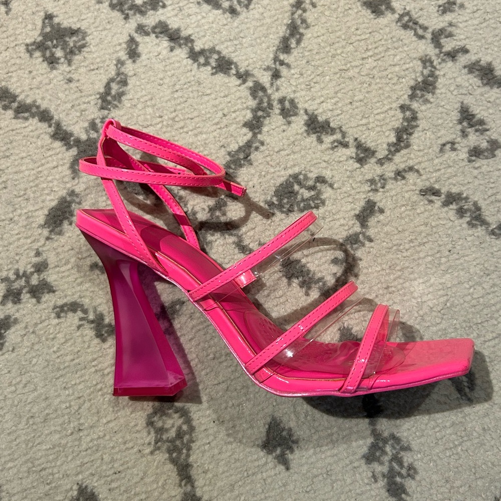 Call it Spring Laula Heel
